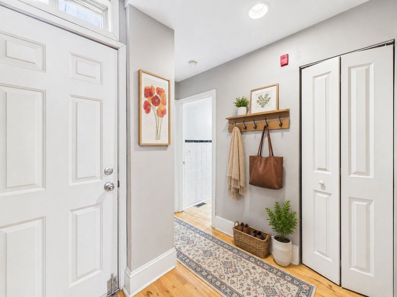 719 S 16th St #1F - Photo 6 of 18