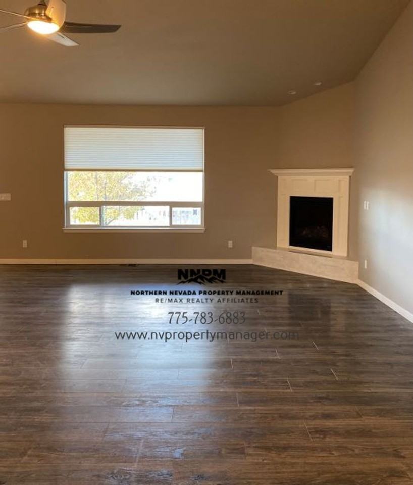 2858 Mac Dr - Photo 3 of 17