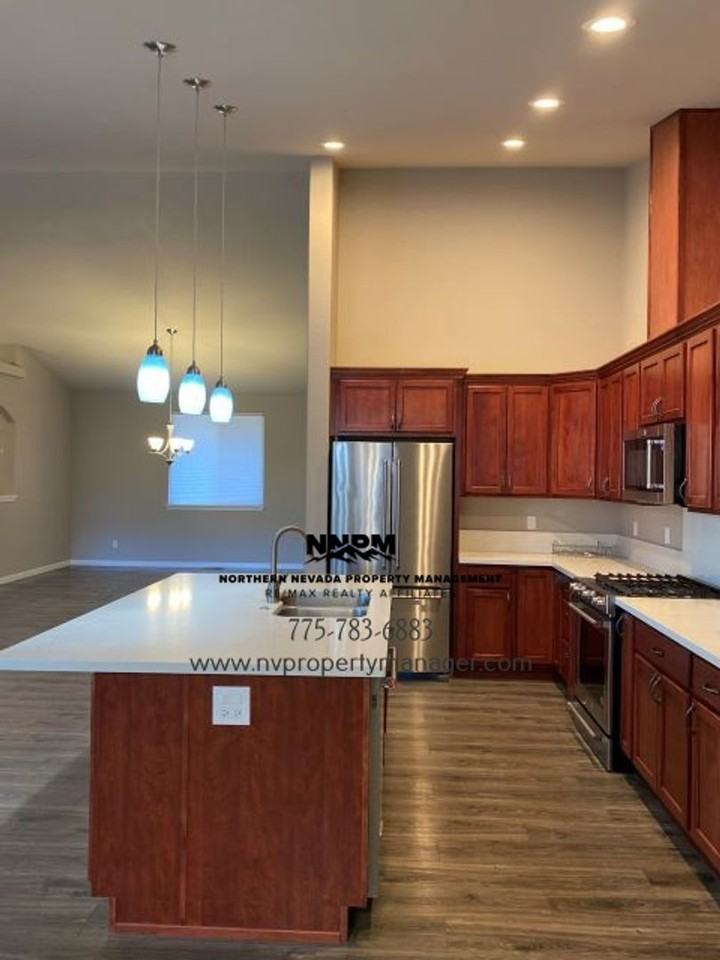 2858 Mac Dr - Photo 5 of 17