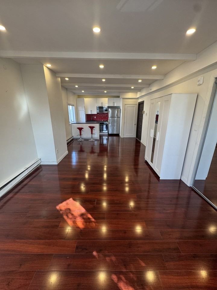 70 Bennington Street #3 - Photo 6 of 11