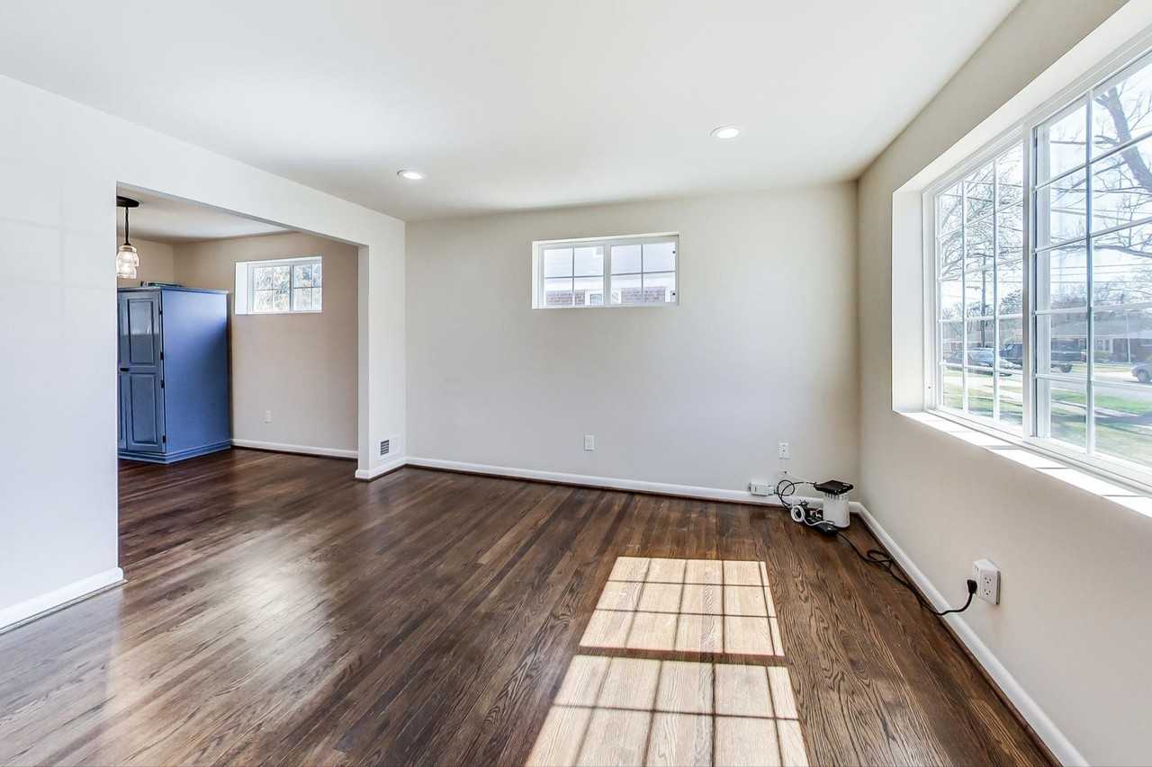 4617 Creek Shore Dr - Photo 4 of 42