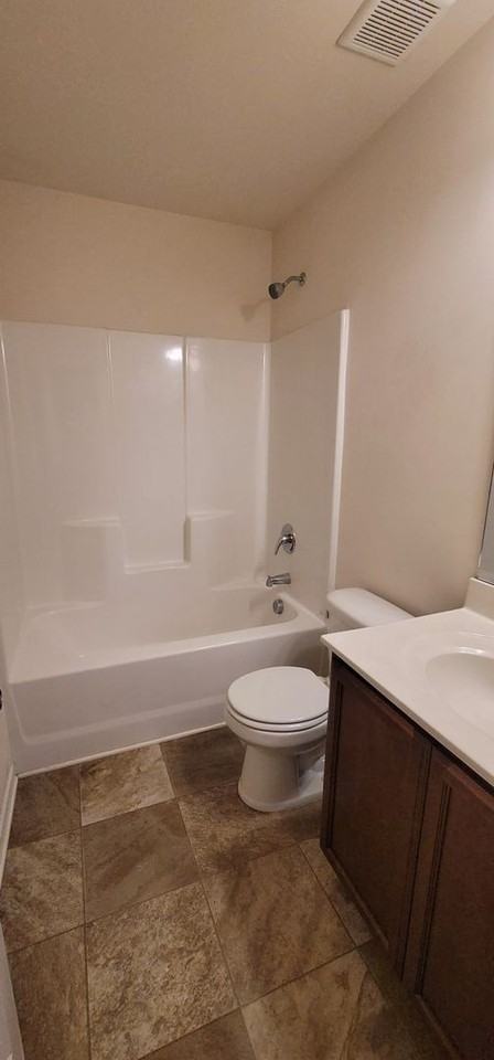 82 Aleah Ct - Photo 5 of 9