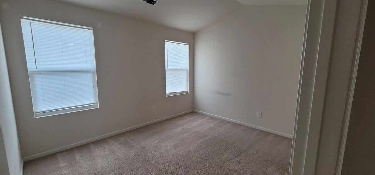 82 Aleah Ct - Photo 7 of 9