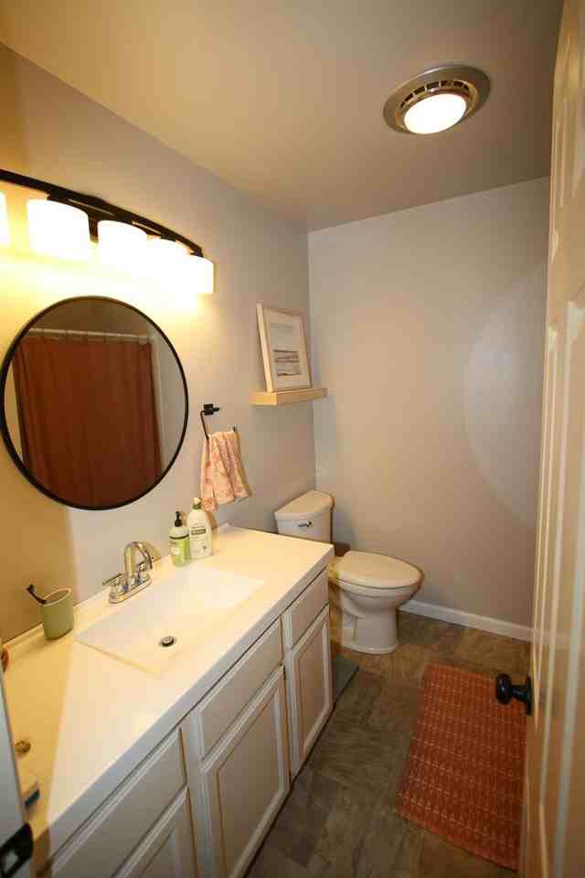2230 Daybreak Ct - Photo 7 of 34
