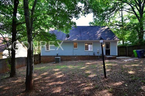 113 Whitby Rd - Photo 3 of 22