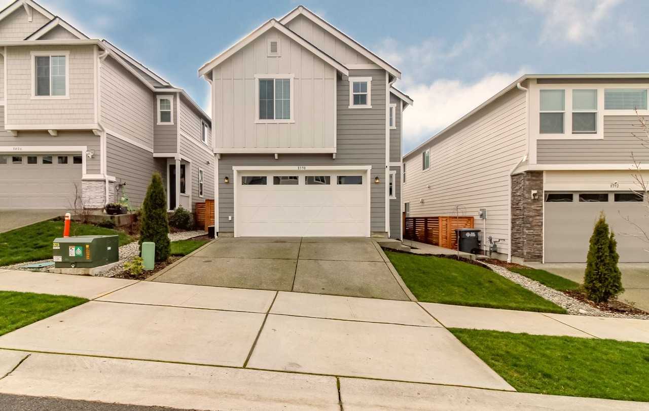8398 27th Street Ct E - Photo 4 of 50