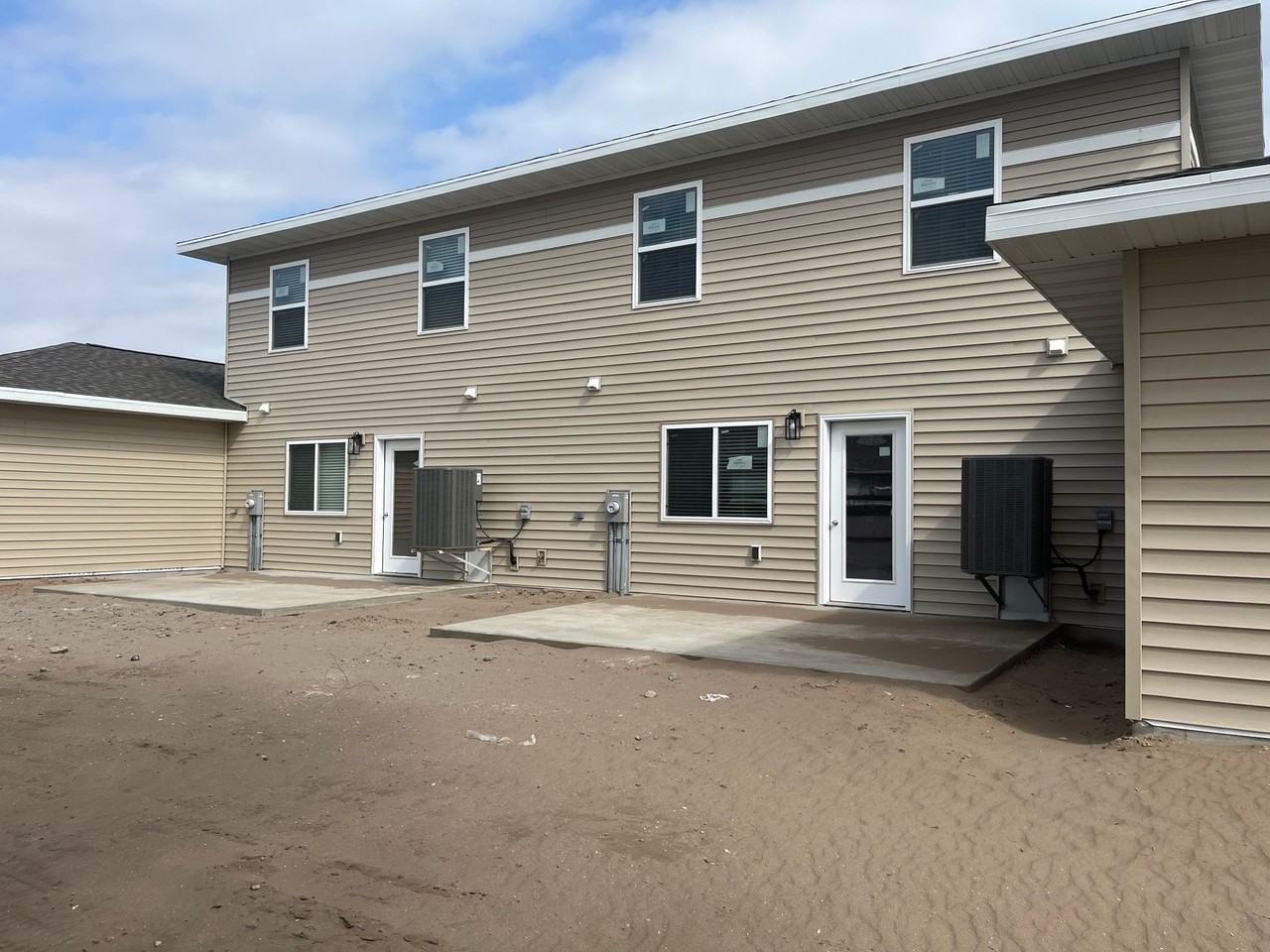 The Sandhills Townhomes - Photo 2 of 9