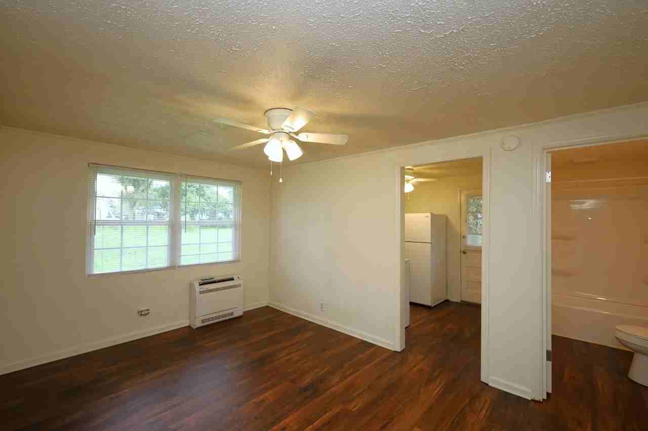 2226B Greenlee St - Photo 3 of 6