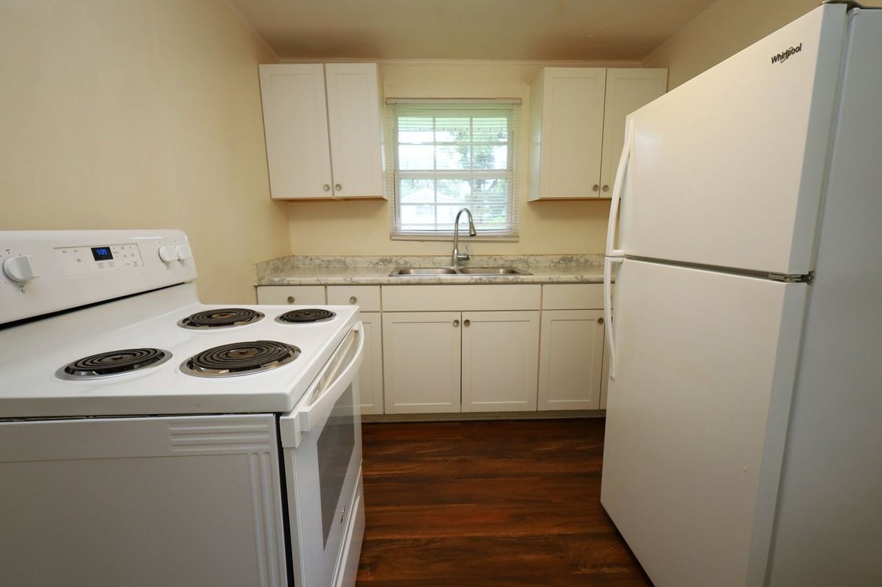 2226B Greenlee St - Photo 5 of 6