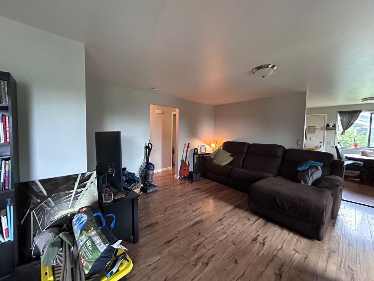 2320 Kristi Pl - Photo 5 of 40