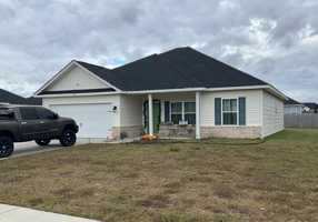 featured image of 16 Forman Way Se