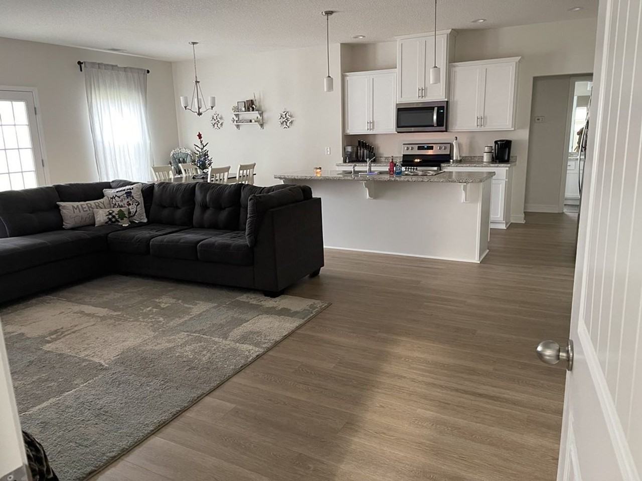 16 Forman Way Se - Photo 2 of 9