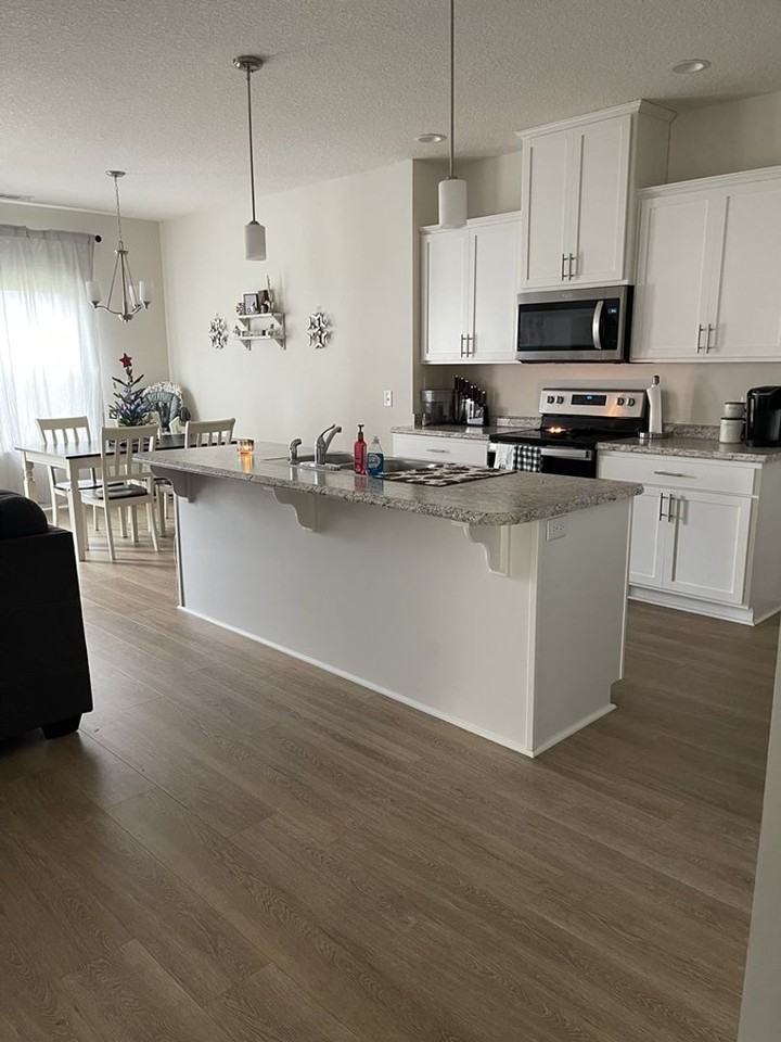16 Forman Way Se - Photo 3 of 9