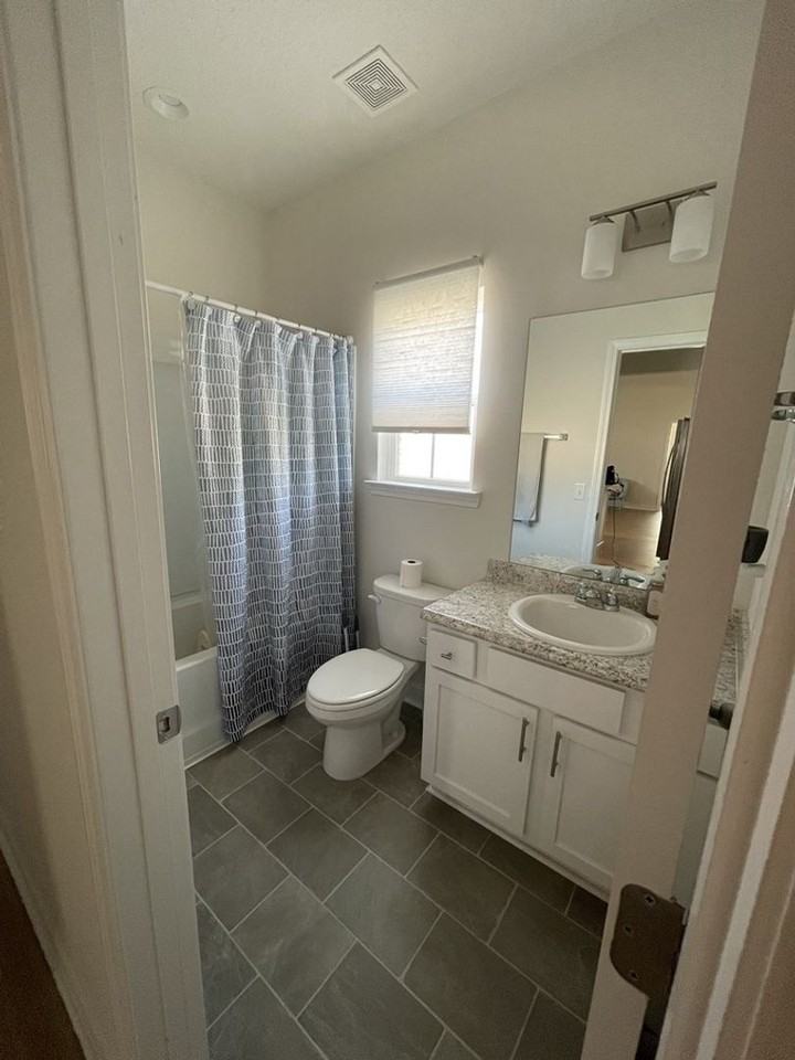 16 Forman Way Se - Photo 7 of 9