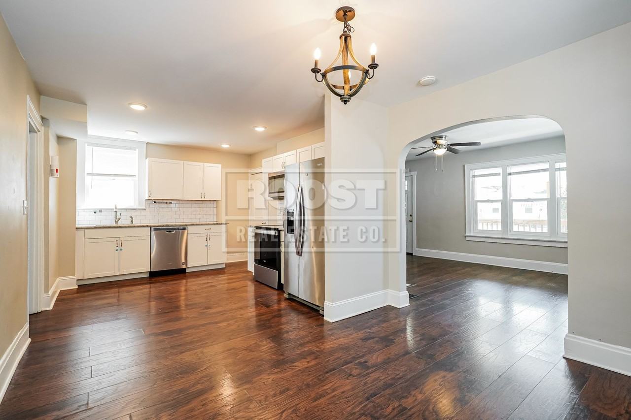 1260 S Champion Ave - Photo 5 of 10