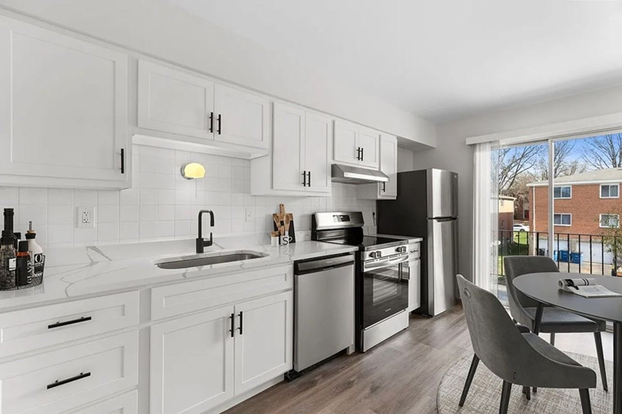 10017 Rodium Dr - Photo 5 of 13