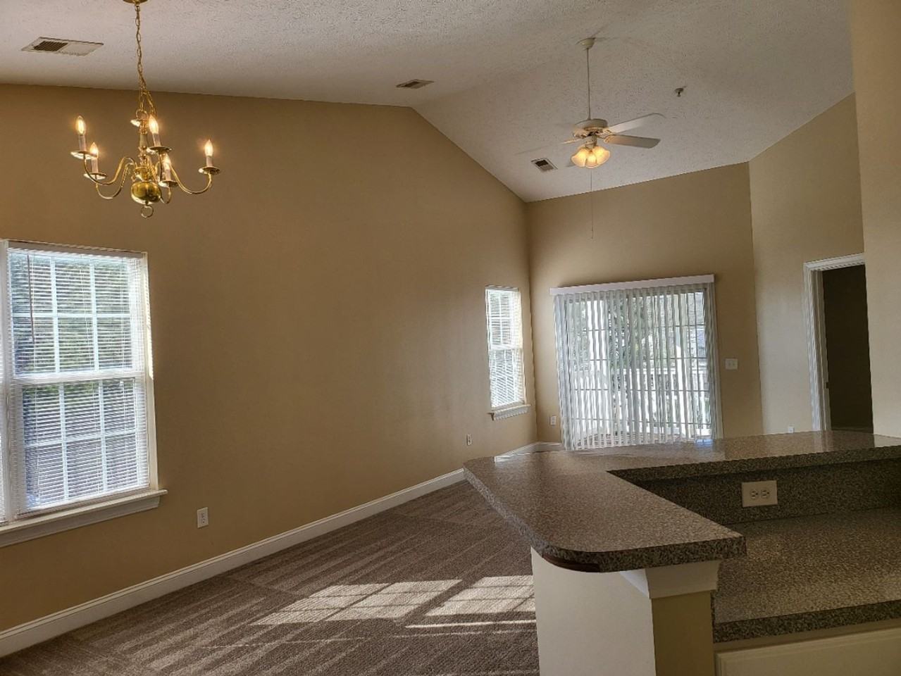 119 Fountain Pointe Ln #201 - Photo 7 of 17