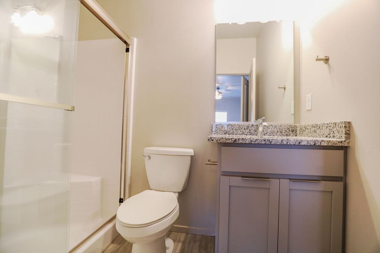 801 Filipino Ave - Photo 4 of 24