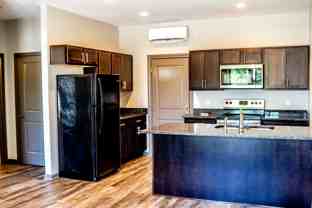 209 N Maple St - Photo 1 of 1