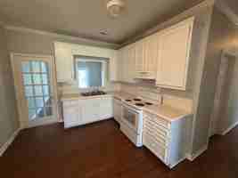 featured image of 2428A Watson St