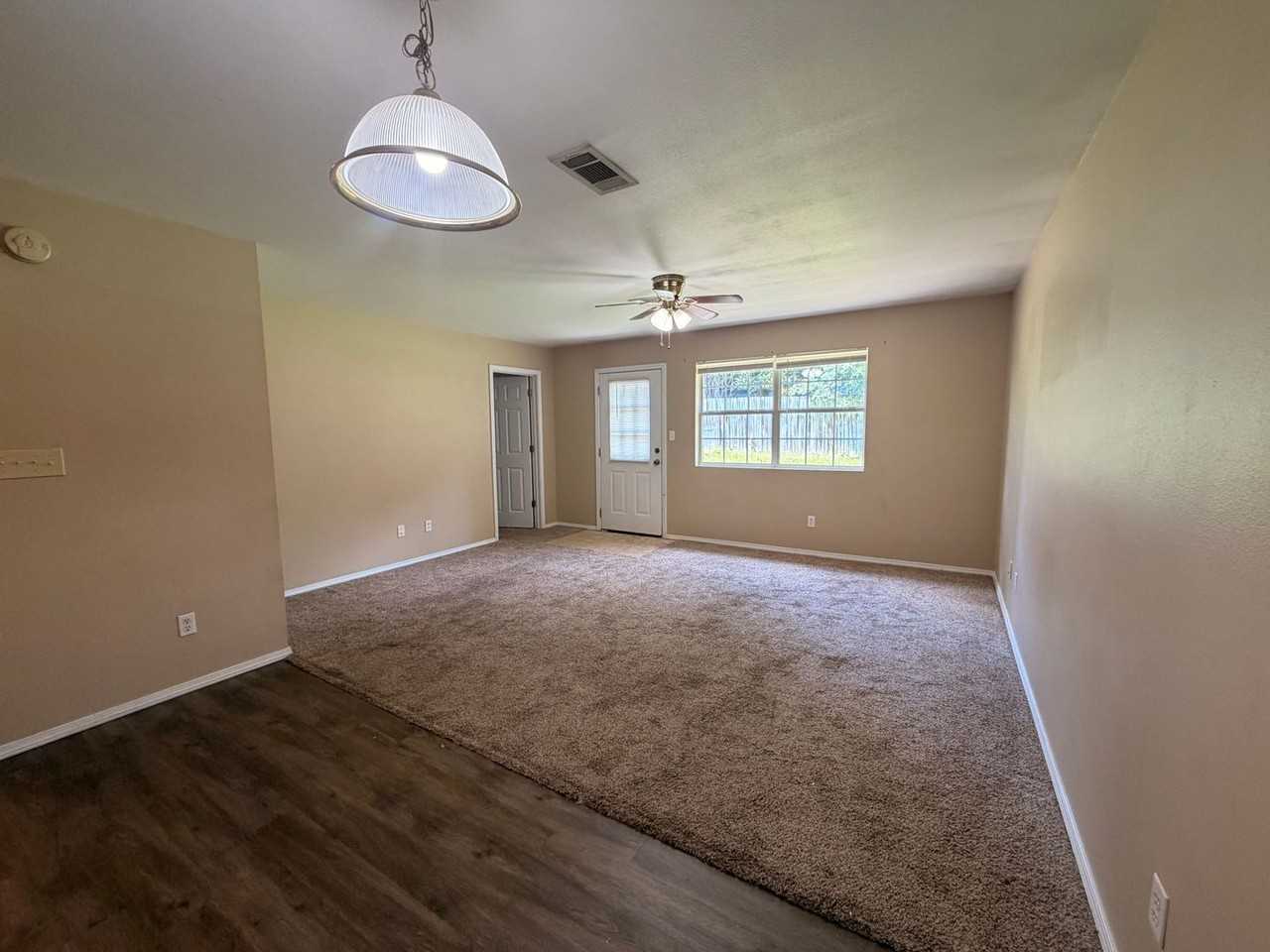 3805 E 6th St - Photo 2 of 9