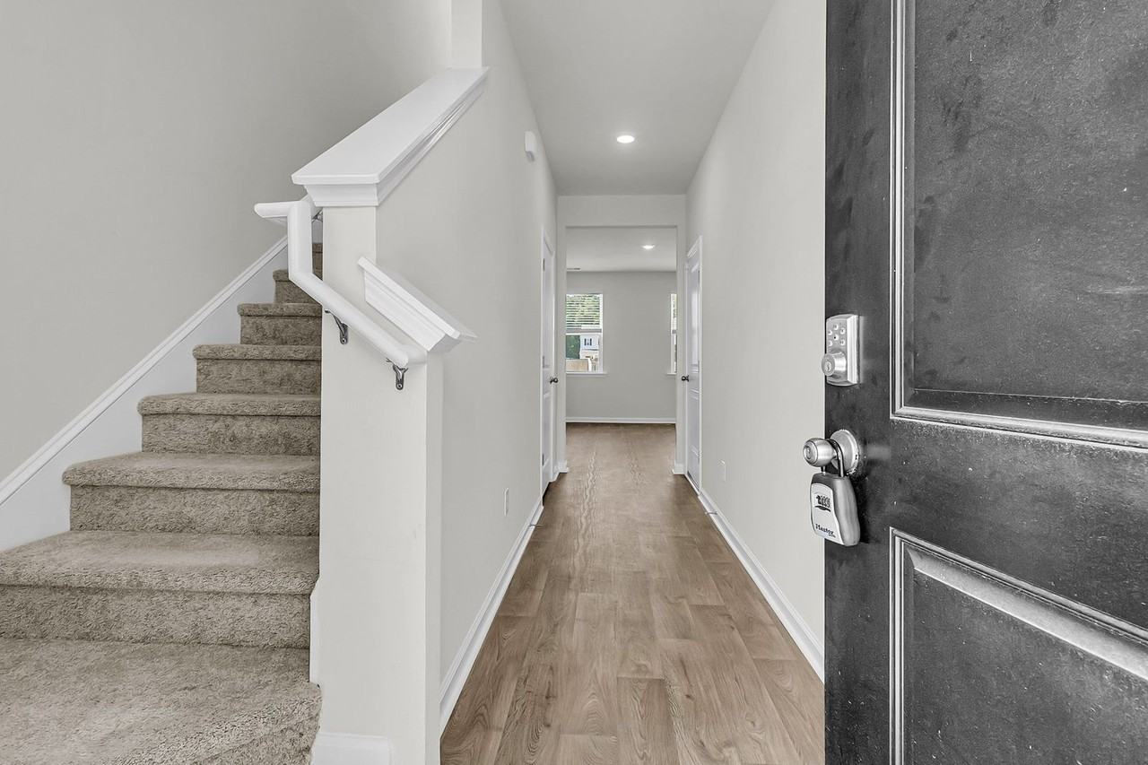 509 Red Twig Rd - Photo 5 of 50