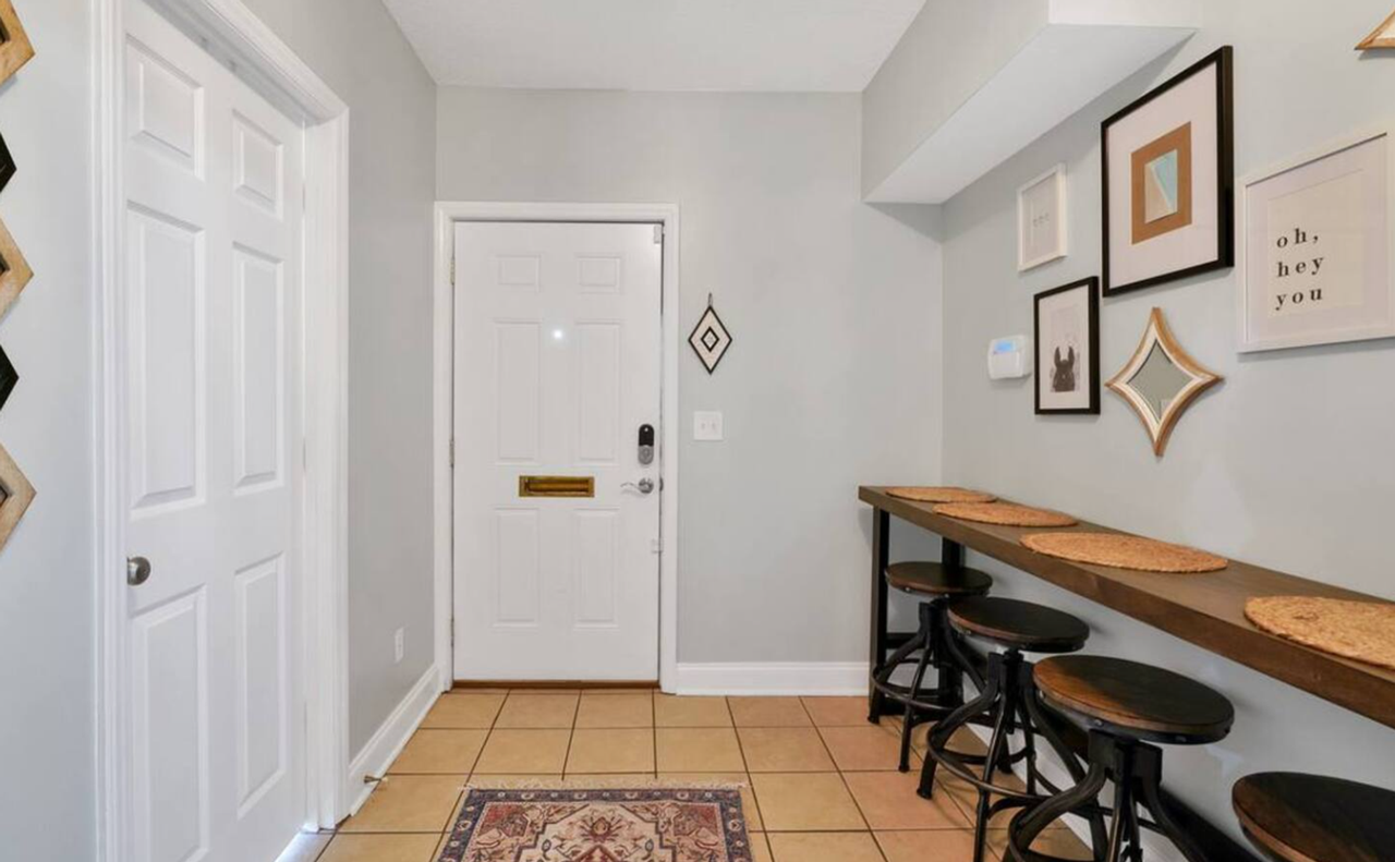 7241 Darden Rd - Photo 4 of 25