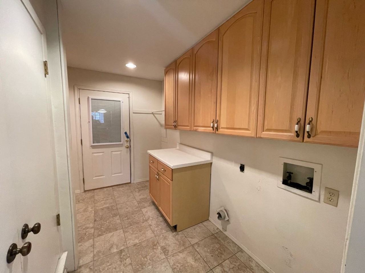1905 Fox Hill Ct - Photo 6 of 13