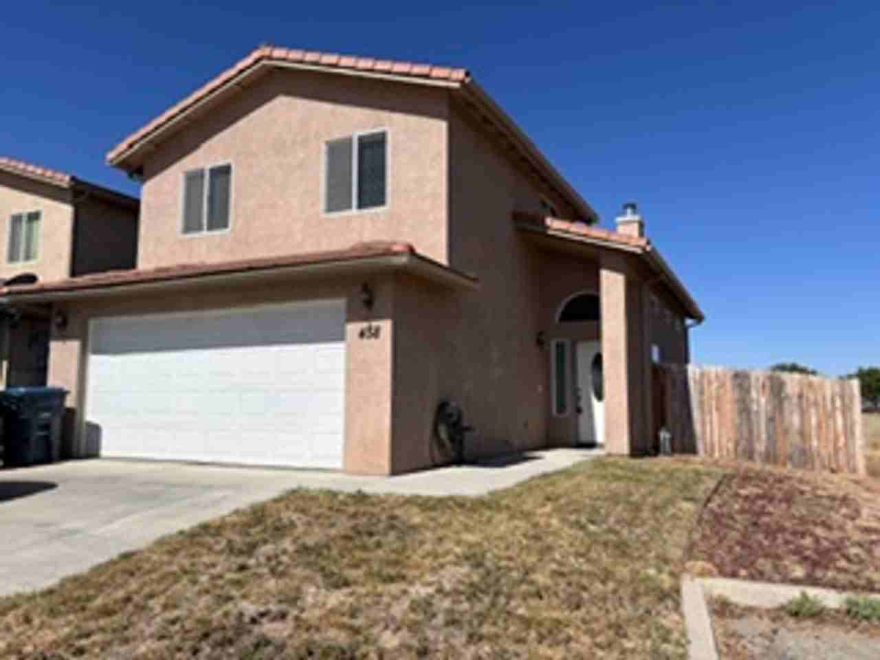 458 Sherwood Pl - Photo 2 of 35