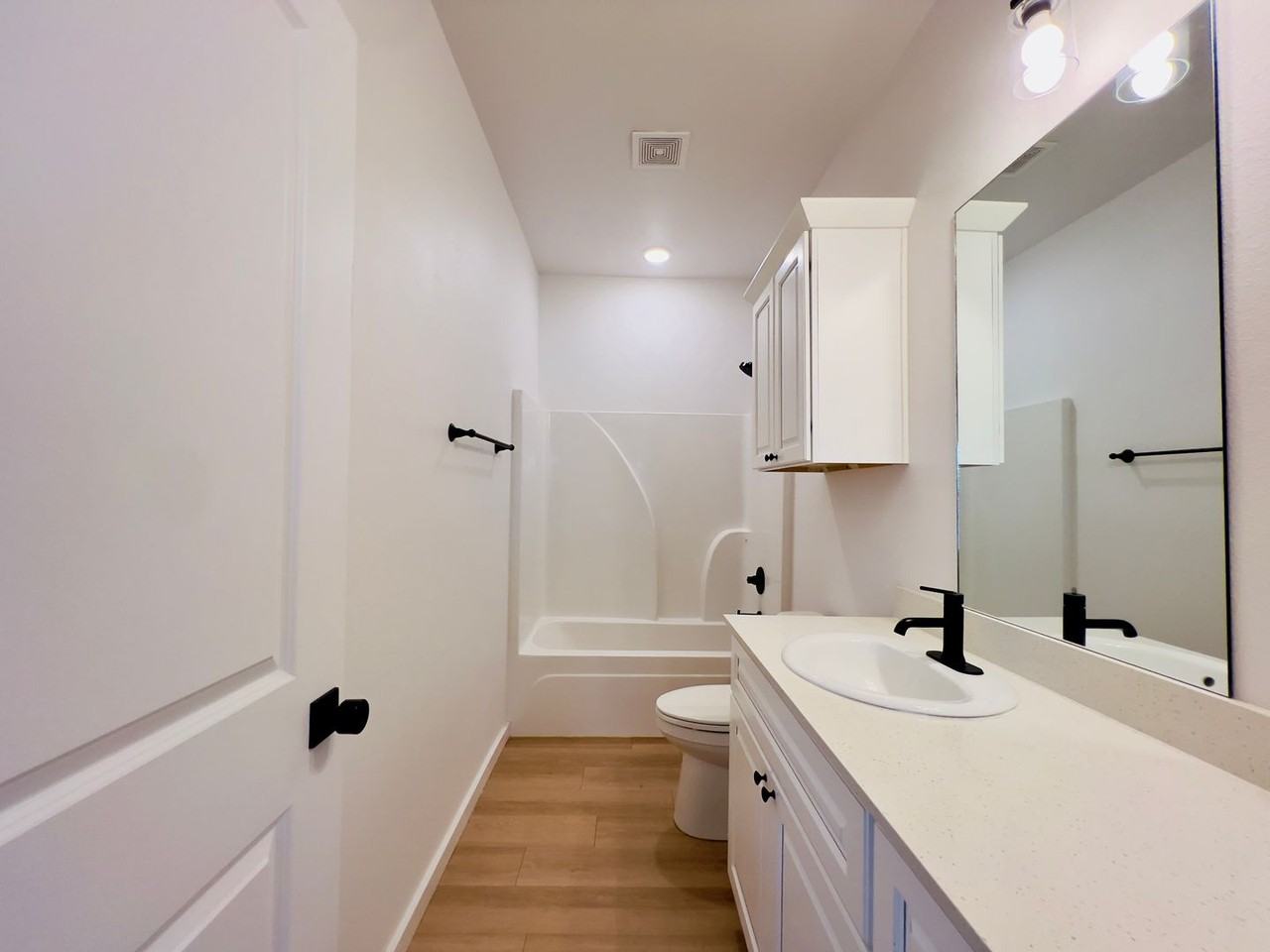 5805 Urbana Pl - Photo 7 of 23