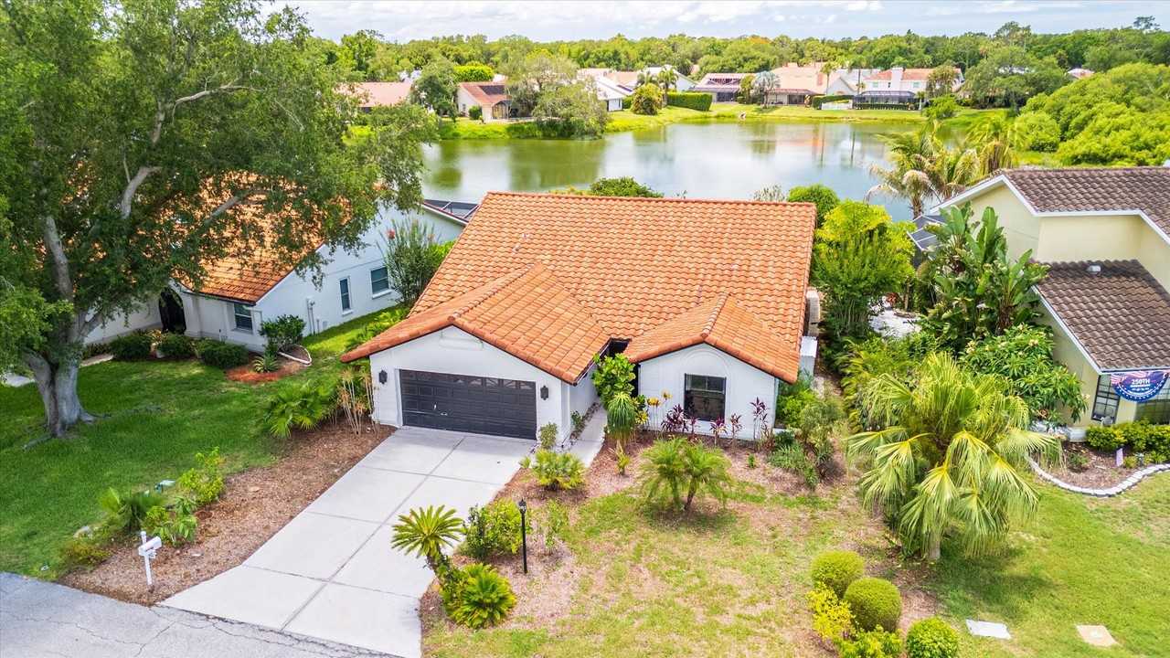 6044 Marella Dr - Photo 2 of 44