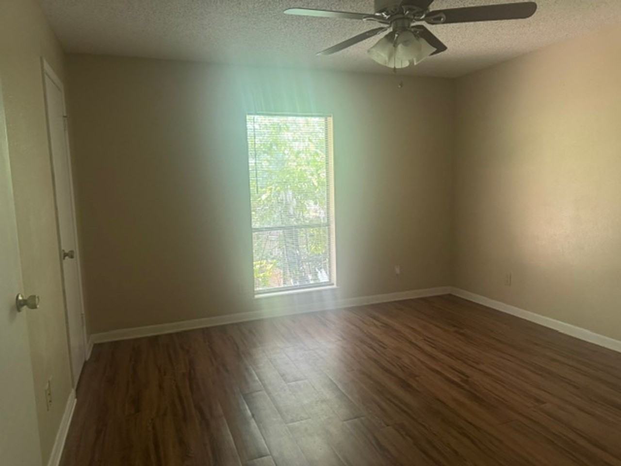 510 Rosedale St - Photo 4 of 8
