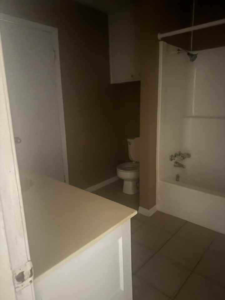 510 Rosedale St - Photo 5 of 8