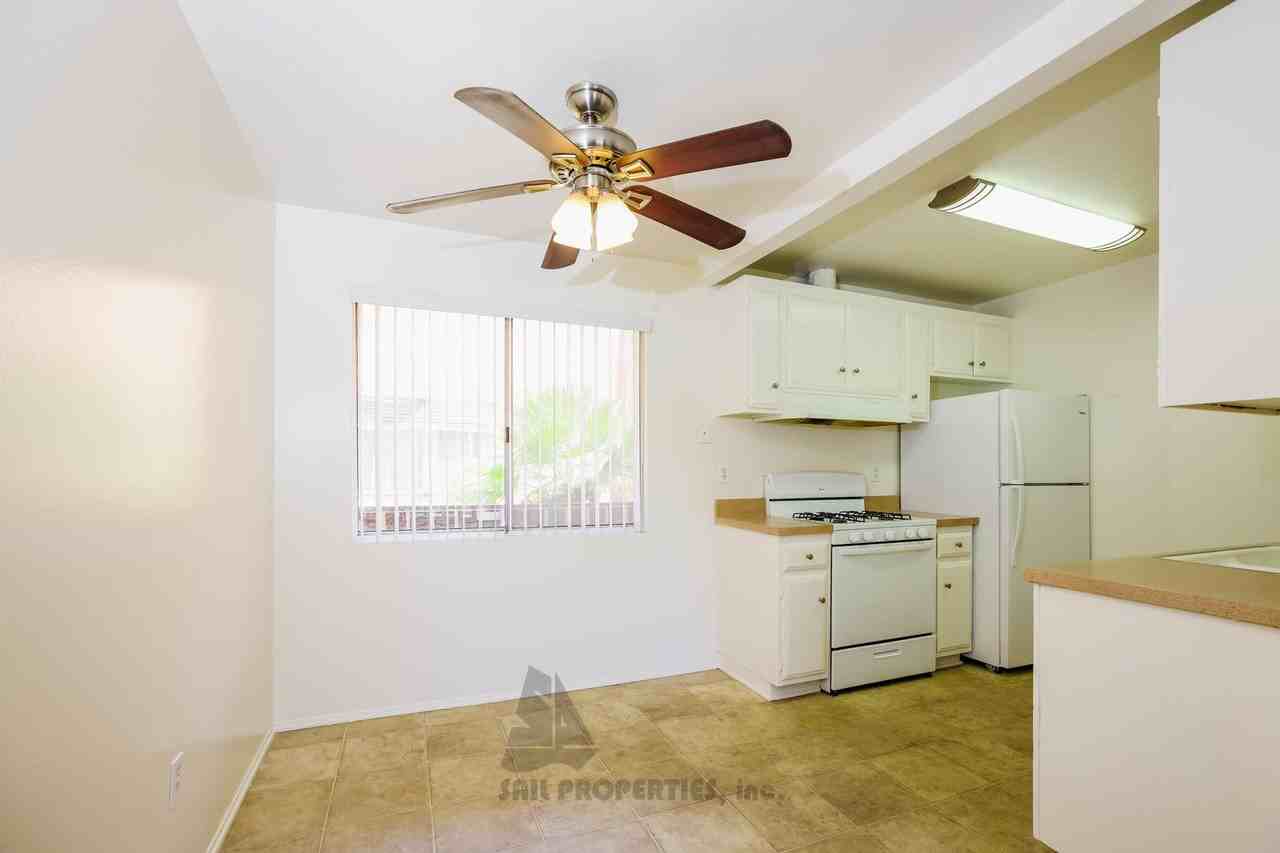 6600 Warner Ave - Photo 4 of 17