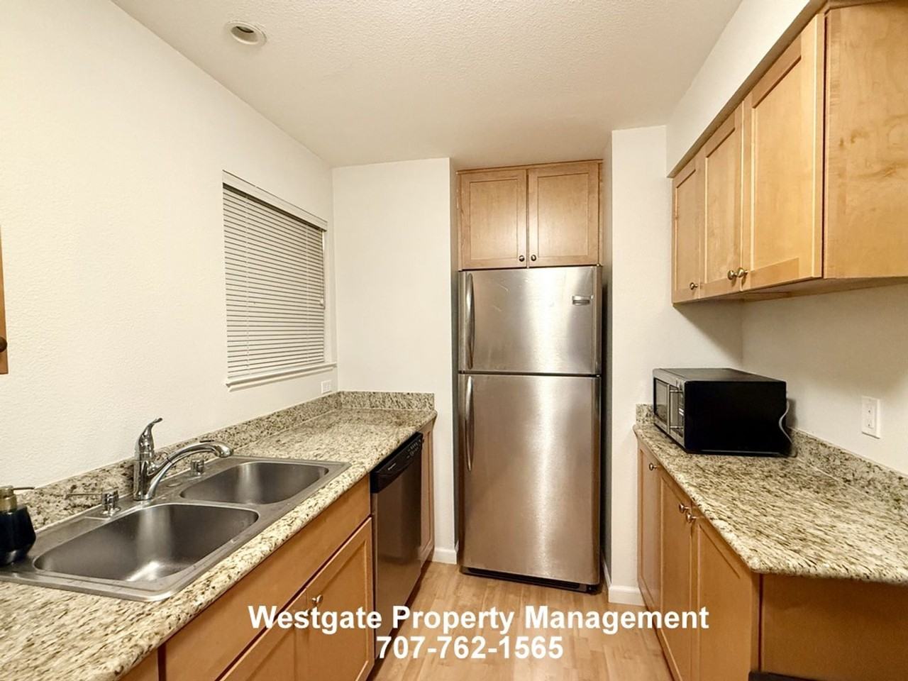 142 Cherry St - Photo 6 of 16