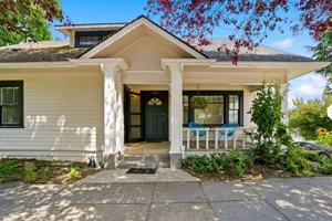 featured image of 3736 S Kelly Ave