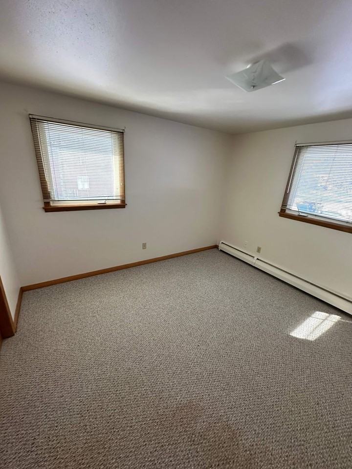 Mason City 24 - Photo 3 of 6