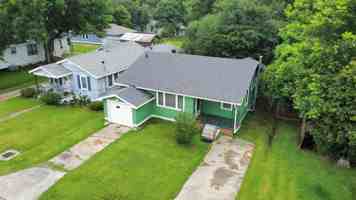 featured image of 524 8th St