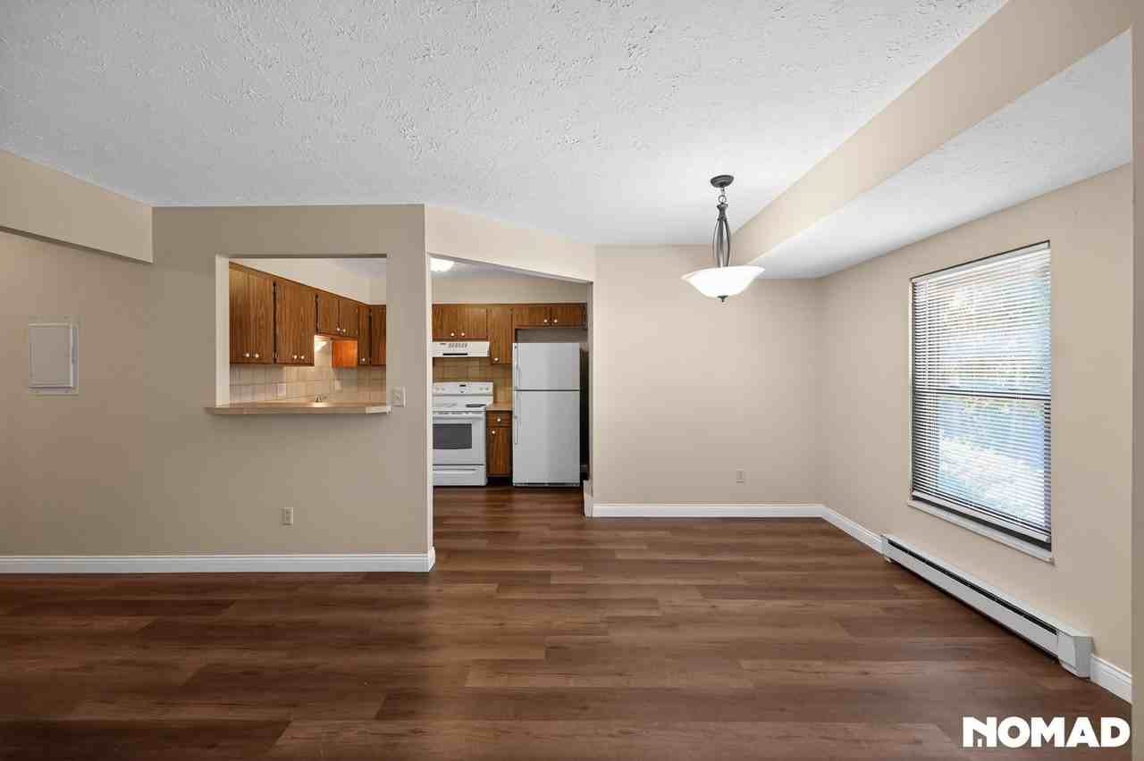 29363 Detroit Rd - Photo 7 of 38