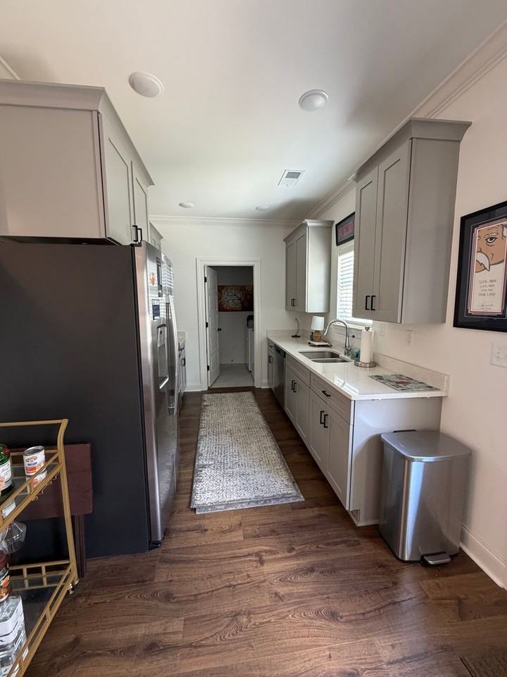 577 Meadow Crest Cir - Photo 7 of 13