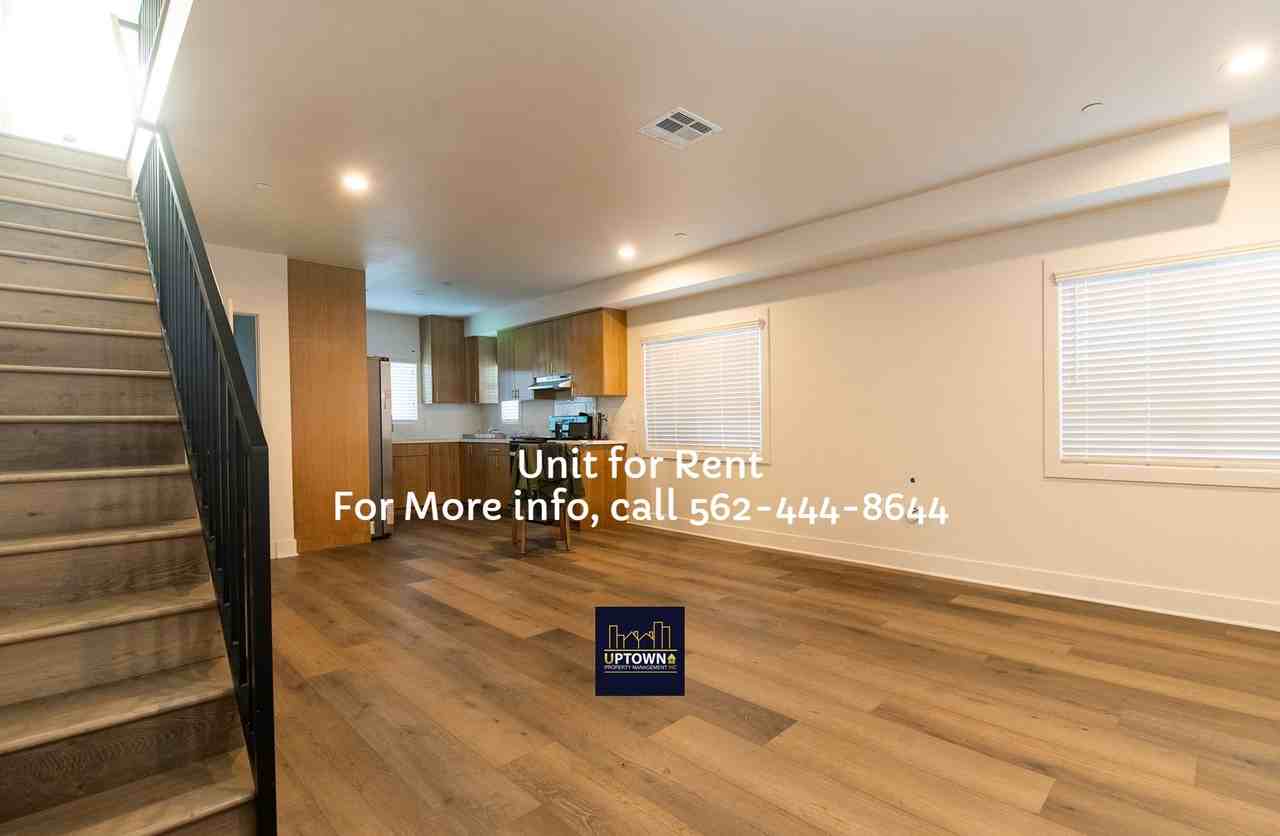 5305 Live Oak St - Photo 3 of 17