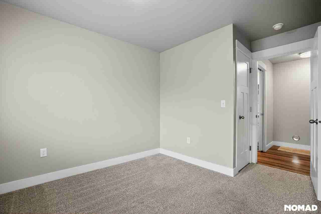 3106 Boulder Ave - Photo 7 of 32