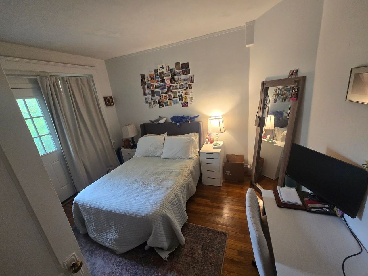 260 Kelton St - Photo 3 of 7