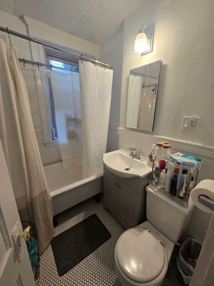 260 Kelton St - Photo 6 of 7
