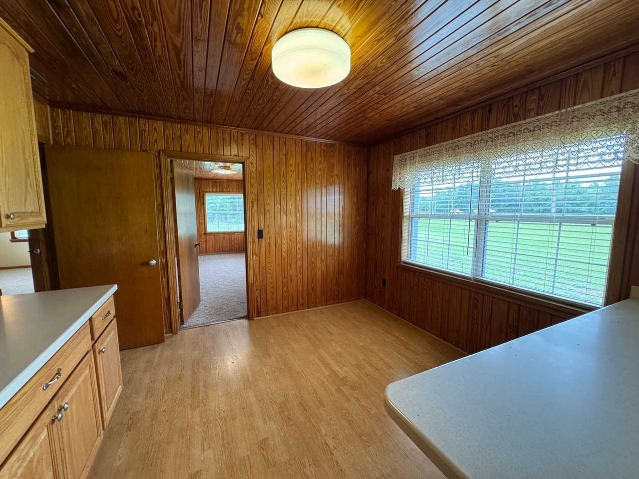 18755 Se County Road 137 - Photo 5 of 23