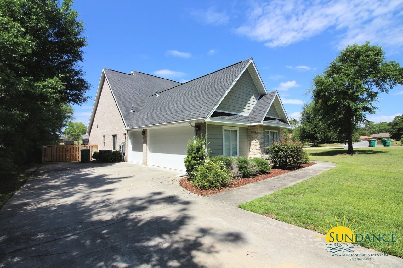 432 Shoal Lake Dr - Photo 2 of 24