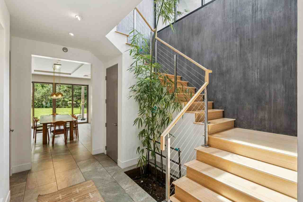 3708 Laguna Ave - Photo 4 of 29