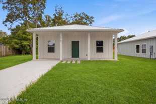 12164 Lyons St - Photo 1 of 1