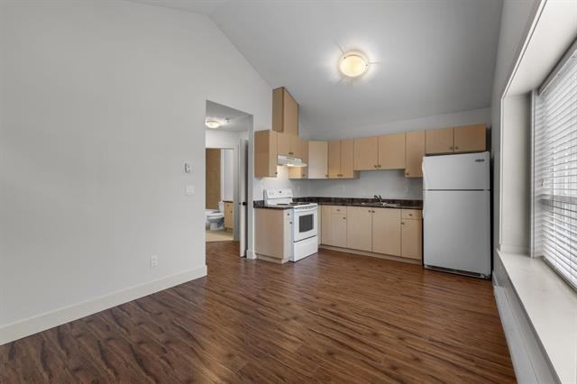 6746 191A Street - Photo 2 of 7