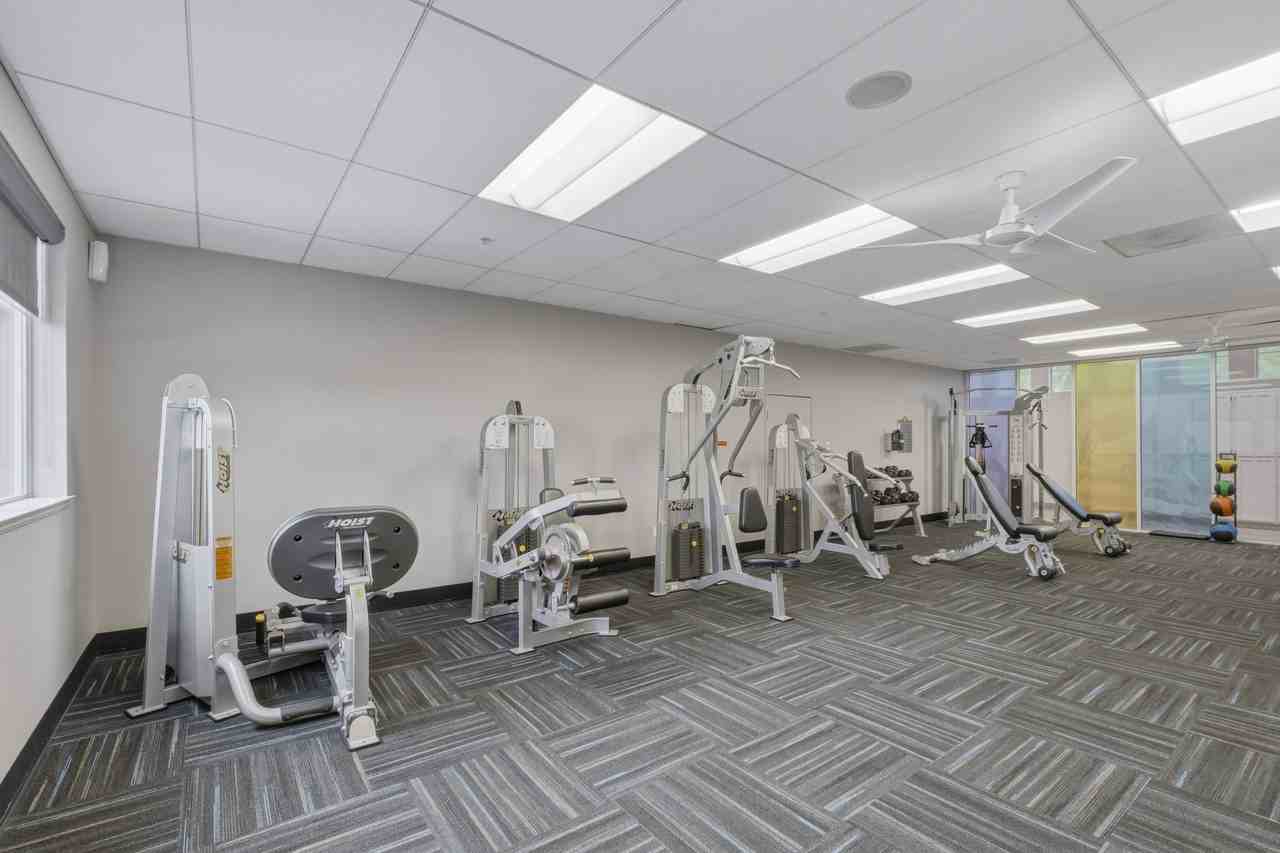 Enclave - Photo 6 of 32